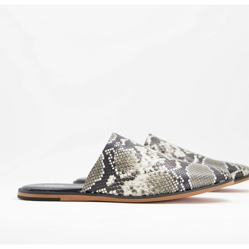 NWOT ASOS Design Faux Leather Snake Print Mule Loafer